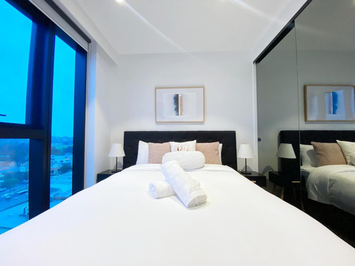 Box Hill Central Sky One Apartment المظهر الخارجي الصورة
