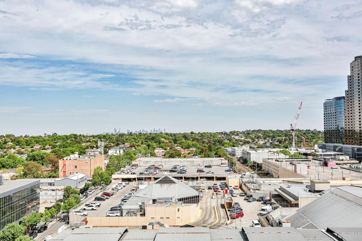 Box Hill Central Sky One Apartment المظهر الخارجي الصورة